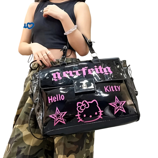 黒のハローキティバッグ